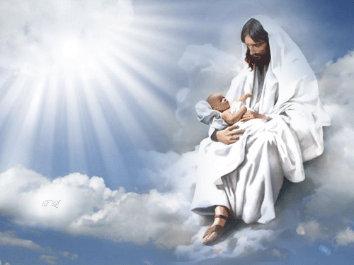 Иисус в небе - младенец на руках